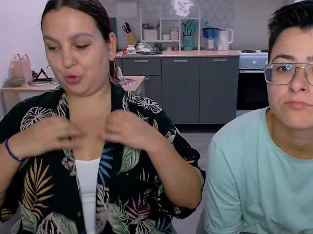 miamellycious – webcam model profile photo Image 2