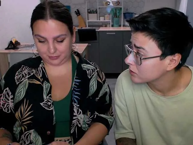 miamellycious – webcam model profile photo Image 5