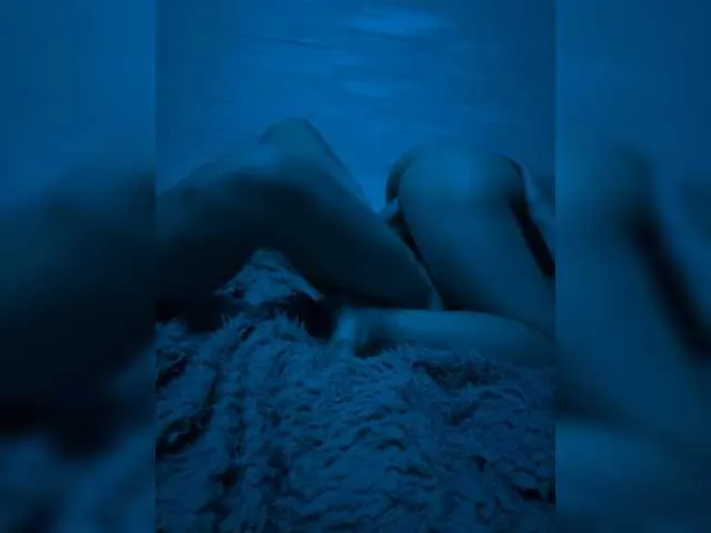 redrose520 – webcam model profile photo Image 18