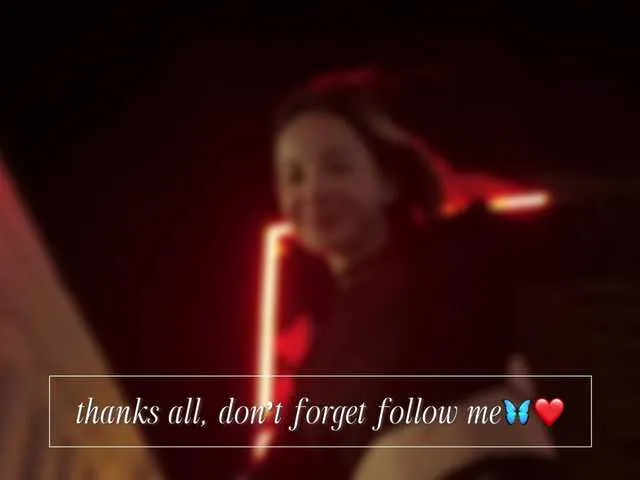 MiaFarkash – webcam model profile photo Image 13