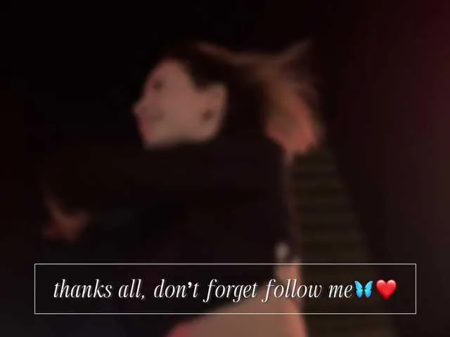 MiaFarkash – webcam model profile photo Image 9