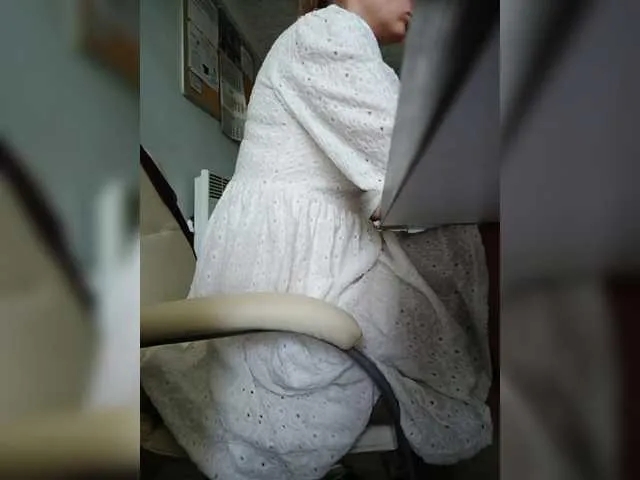 CassieGil – webcam model profile photo Image 11