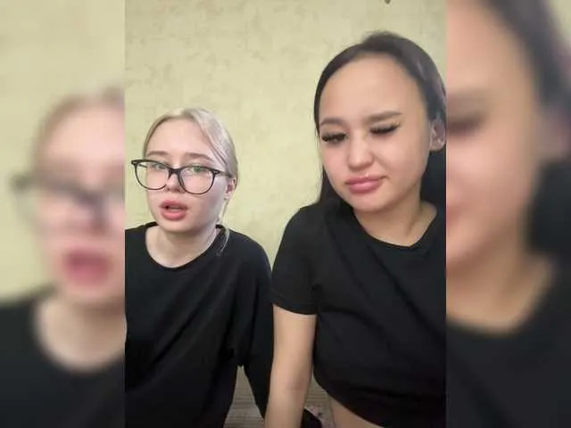 VeroniicaRoss – webcam model profile photo Image 4