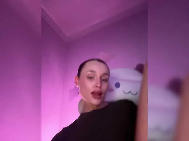 AmyBelmontt – webcam model profile photo Image 19