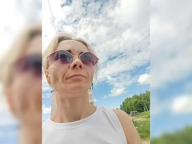 AllisonAdams – webcam model profile photo Image 15