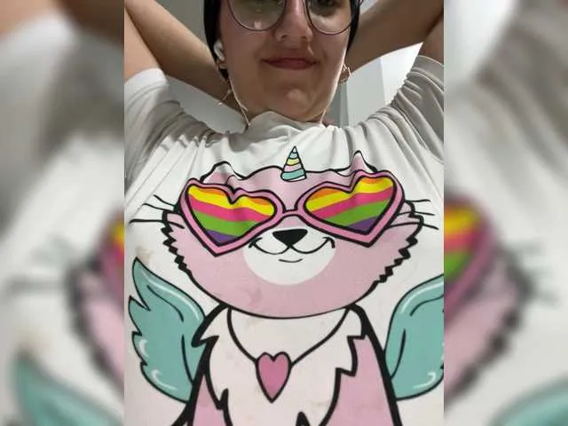 ZoeMurphy – webcam model profile photo Image 3