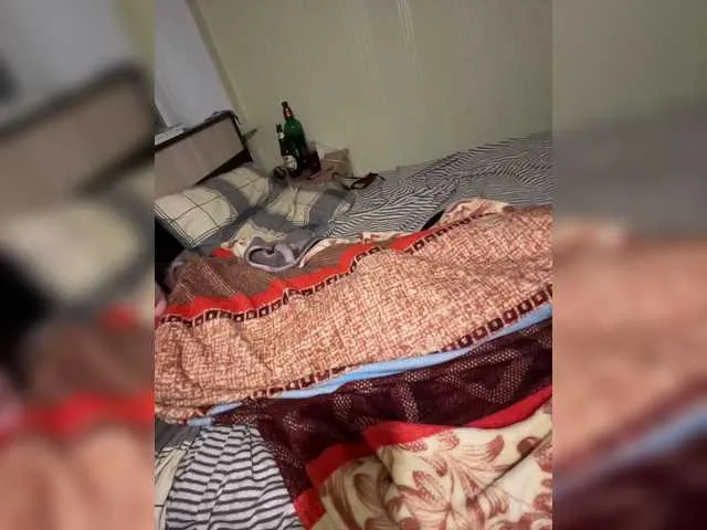 JadeMartinelli – webcam model profile photo Image 15