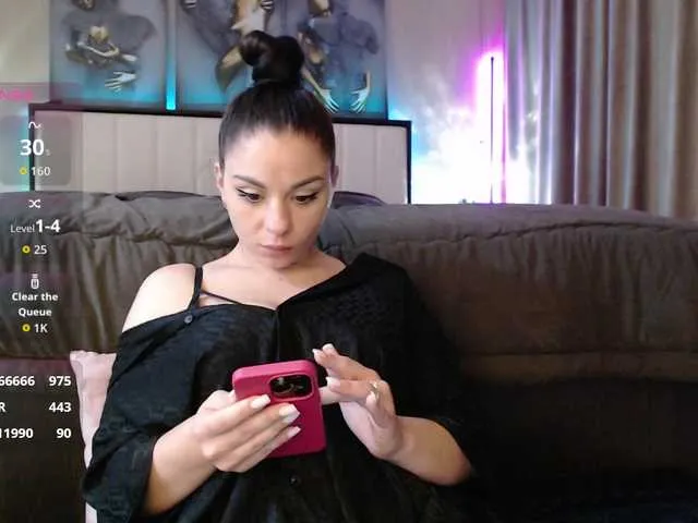 Indigoelle – webcam model profile photo Image 15