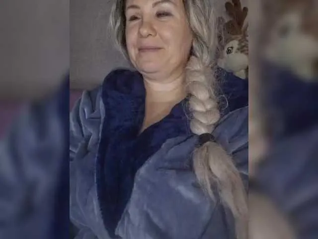 AmyBelmontt – webcam model profile photo Image 18