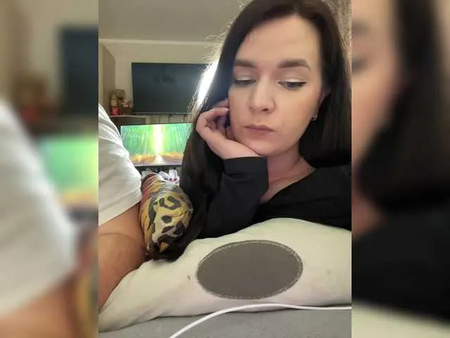 Aurorashadow – webcam model profile photo Image 18