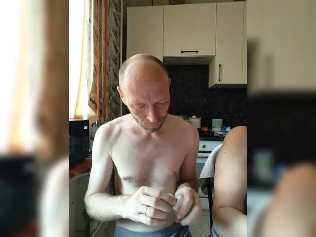 CassieGil – webcam model profile photo Image 3