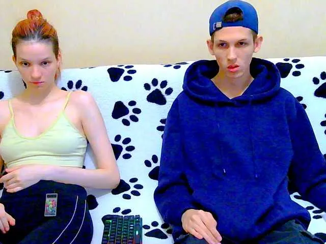 Lotie_Cox – webcam model profile photo Image 2