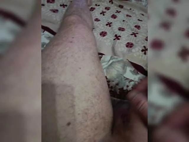 AvaHulww – webcam model profile photo Image 4