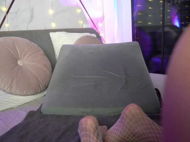 JayJayPink – webcam model profile photo