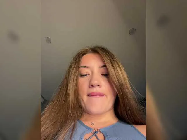 LunaKrismas – webcam model profile photo Image 13