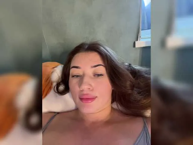 LunaKrismas – webcam model profile photo Image 18