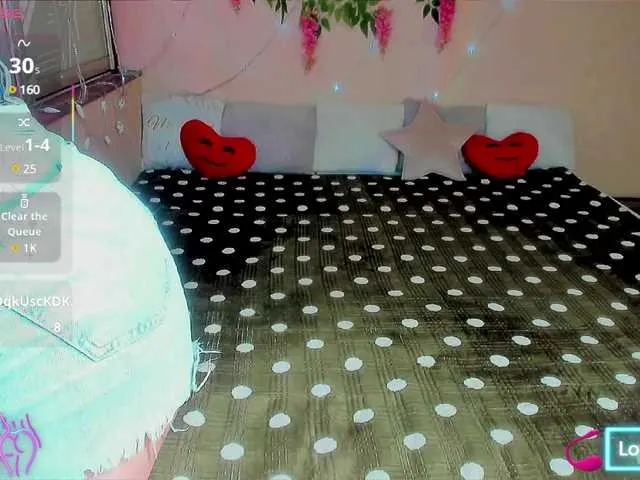 AmyBelmontt – webcam model profile photo Image 2