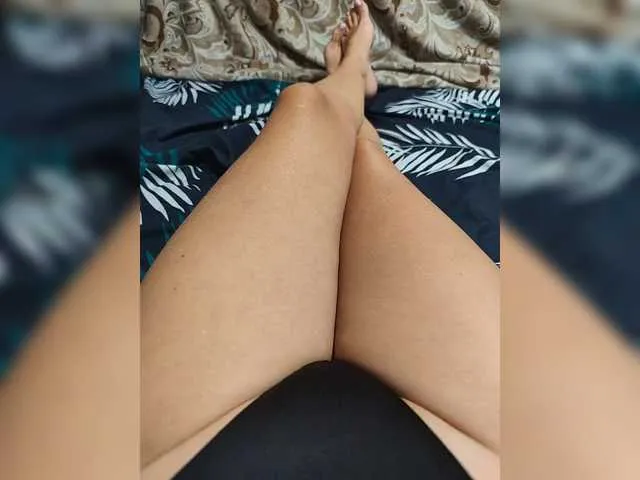 AmyBelmontt – webcam model profile photo Image 11