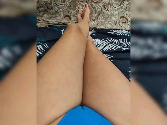 AmyBelmontt – webcam model profile photo Image 12