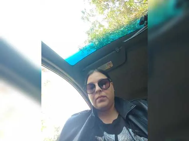 CassieGil – webcam model profile photo Image 13