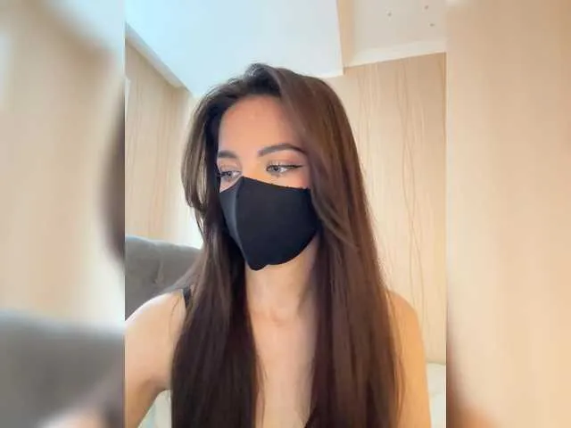 AmyBelmontt – webcam model profile photo Image 5