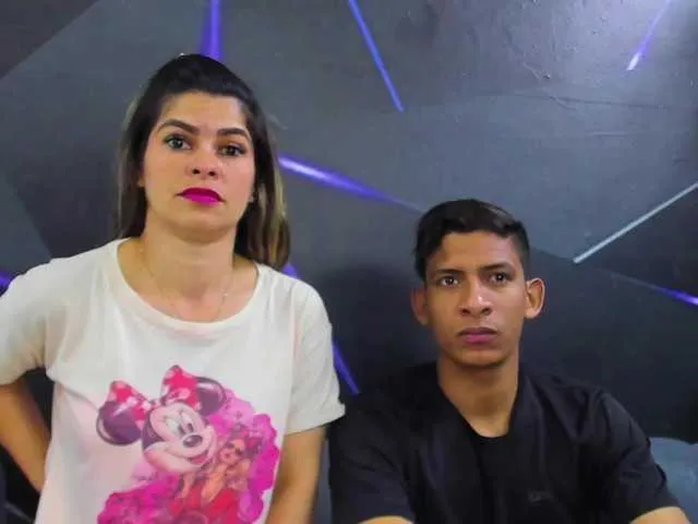 ElianaGarcia – webcam model profile photo Image 3