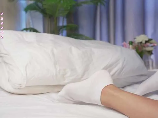 AnaTash – webcam model profile photo Image 9