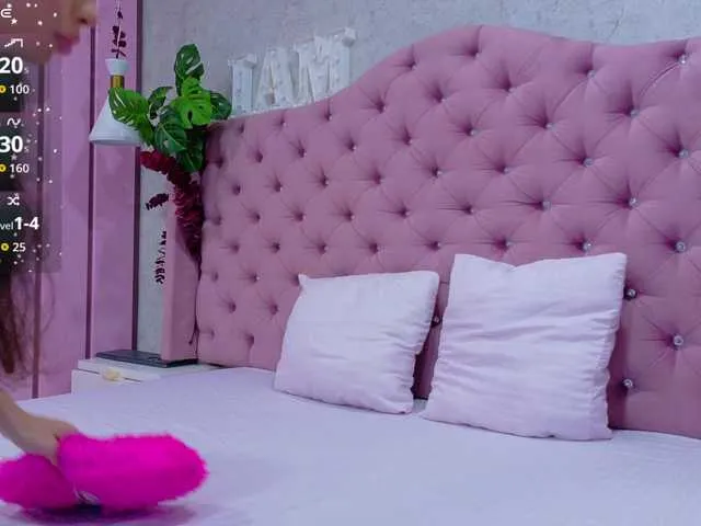 nicdani_1 – webcam model profile photo Image 11