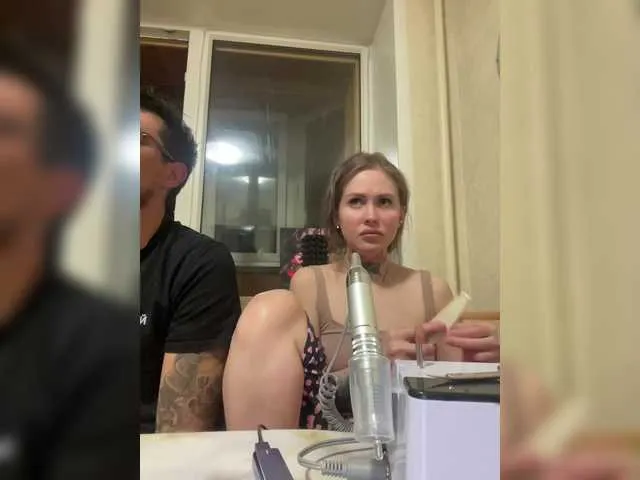 AmyBelmontt – webcam model profile photo Image 6