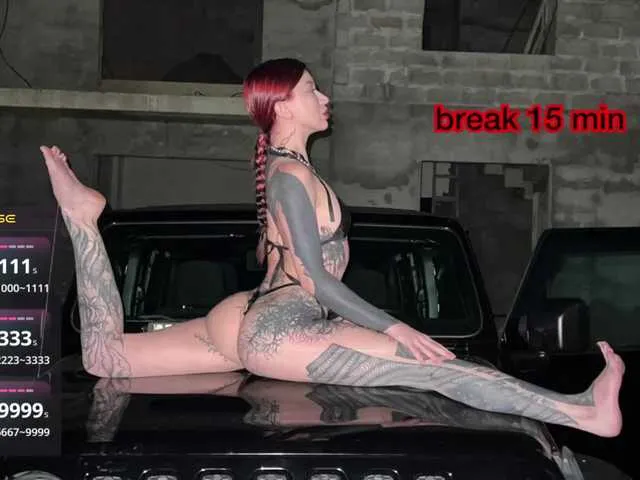 BrunaFoster – webcam model profile photo Image 17