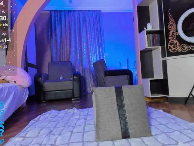 CassieGil – webcam model profile photo Image 17