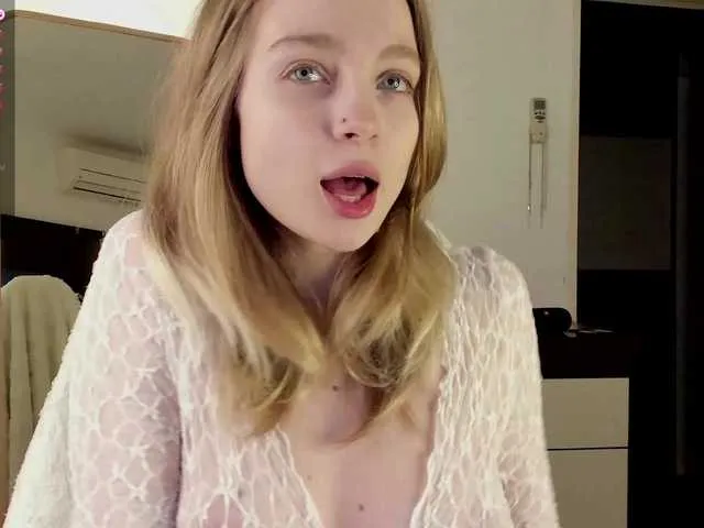 GreciaMorgan – webcam model profile photo Image 2