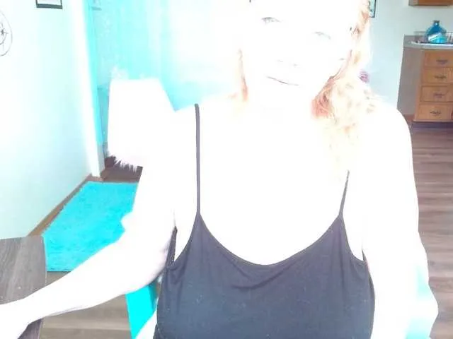 Emma_Lunny – webcam model profile photo Image 5