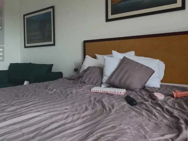 Porcellina181 – webcam model profile photo Image 15