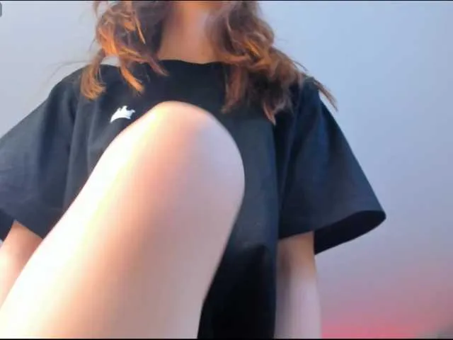 _linda_milk_ – webcam model profile photo Image 5