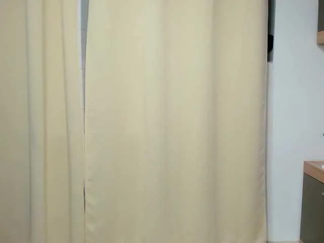 TifanyCadavid – webcam model profile photo Image 4