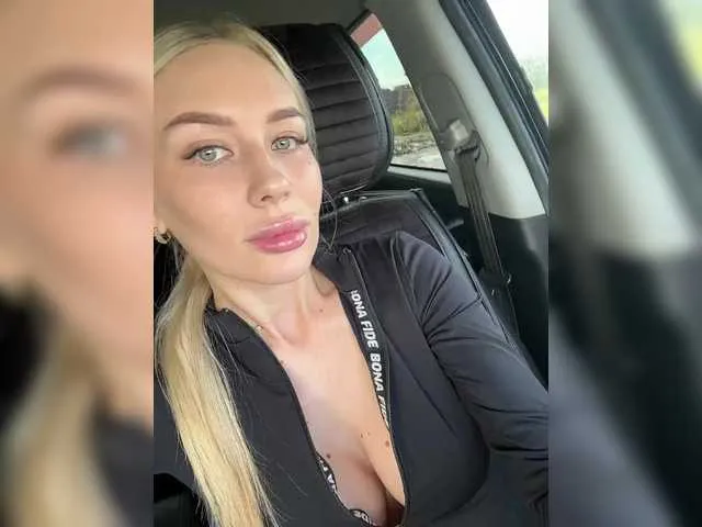 LolliMyDream – webcam model profile photo Image 10