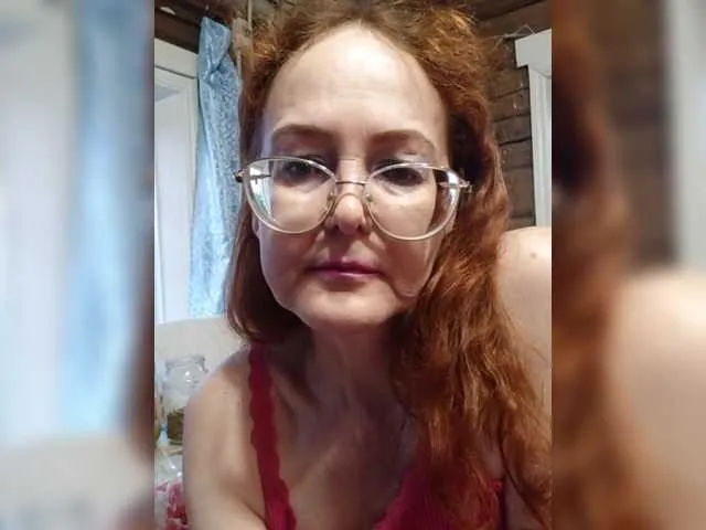 Madam-oss – webcam model profile photo