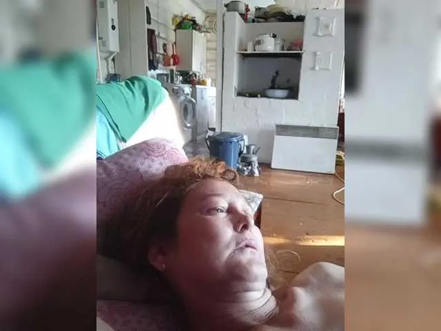 CassieGil – webcam model profile photo Image 4