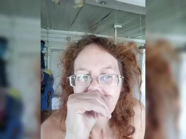 CassieGil – webcam model profile photo Image 5