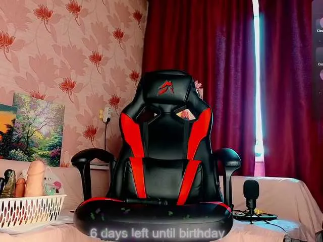 CassieGil – webcam model profile photo Image 4