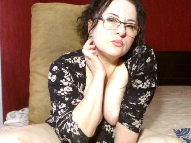 CassieGil – webcam model profile photo Image 14