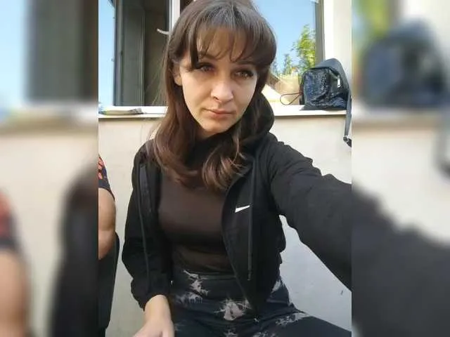 NatallieLynn – webcam model profile photo Image 13