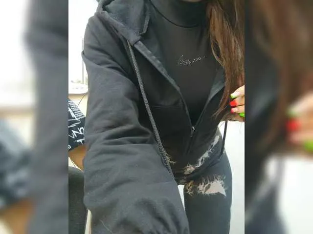 NatallieLynn – webcam model profile photo Image 8