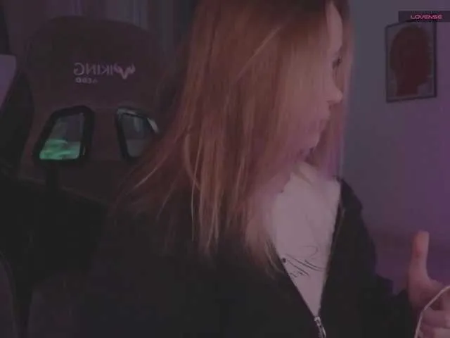 CassieGil – webcam model profile photo Image 17