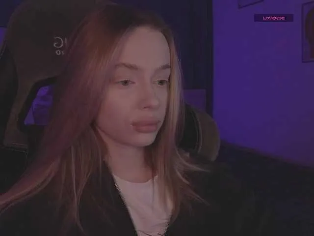 CassieGil – webcam model profile photo Image 18