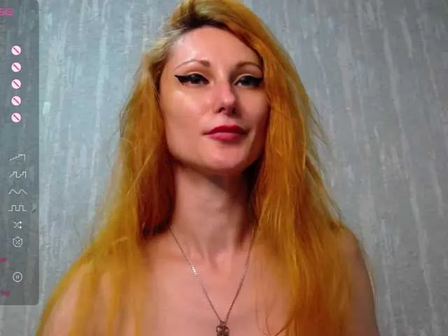 AmyBelmontt – webcam model profile photo Image 14