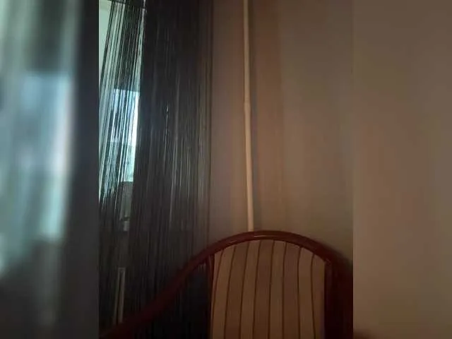 AmyBelmontt – webcam model profile photo Image 9