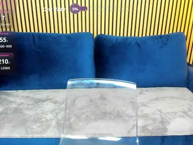 CassieGil – webcam model profile photo Image 2