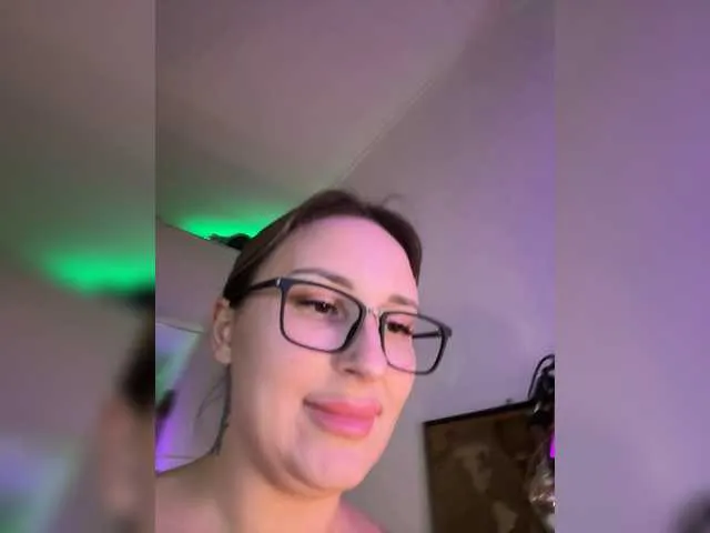 MarianaRoa – webcam model profile photo Image 17